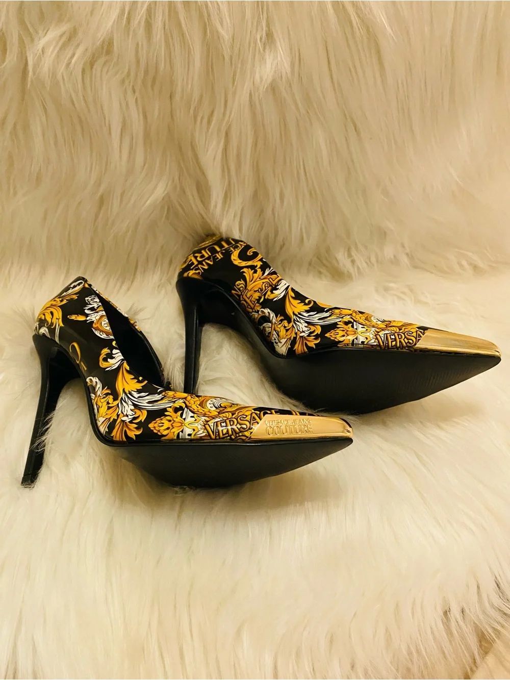🛍️ VERSACE JEANS COUTURE AUTHENTIC BAROQUE PRINT TOE CAP STILETTO PUMPS NWOT - Picture 14 of 17
